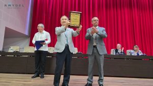 RAYDEL vinh dự nhận Giải thưởng từ Trung tâm Nghiên cứu Khoa học Quốc gia Cuba (CNIC)