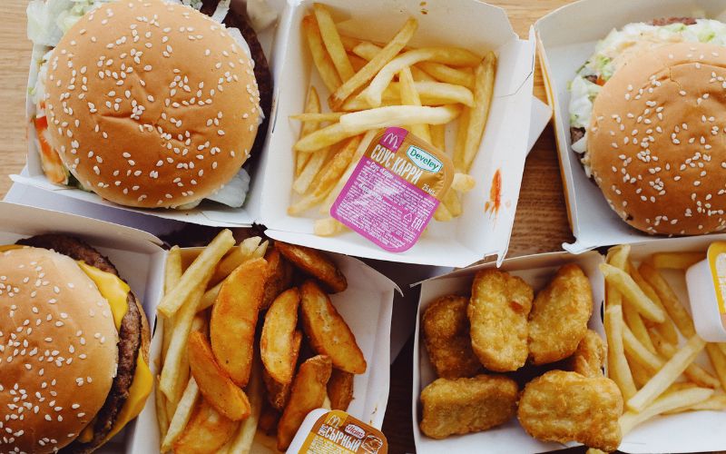 Chế độ ăn không lành mạnh